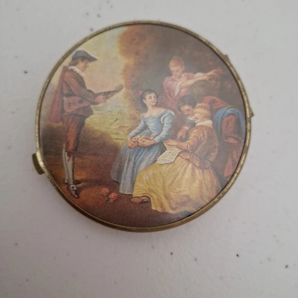 Vintage Compact Makeup Mirror Double-Sided Victorian Scene 3